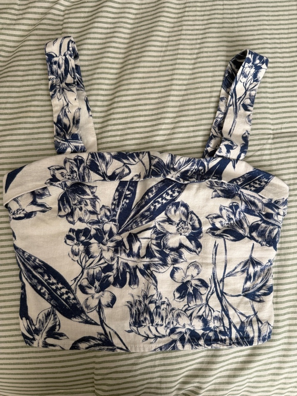 Abercrombie & Fitch Navy Floral Square-Neck Crop Top